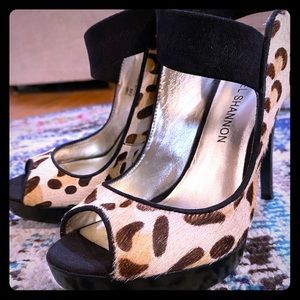 Sexy Leopard print heels